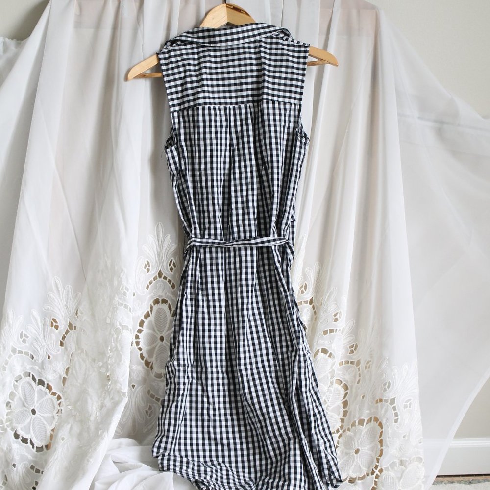Black And White Gingham Button-Front Shirtdress - image 5